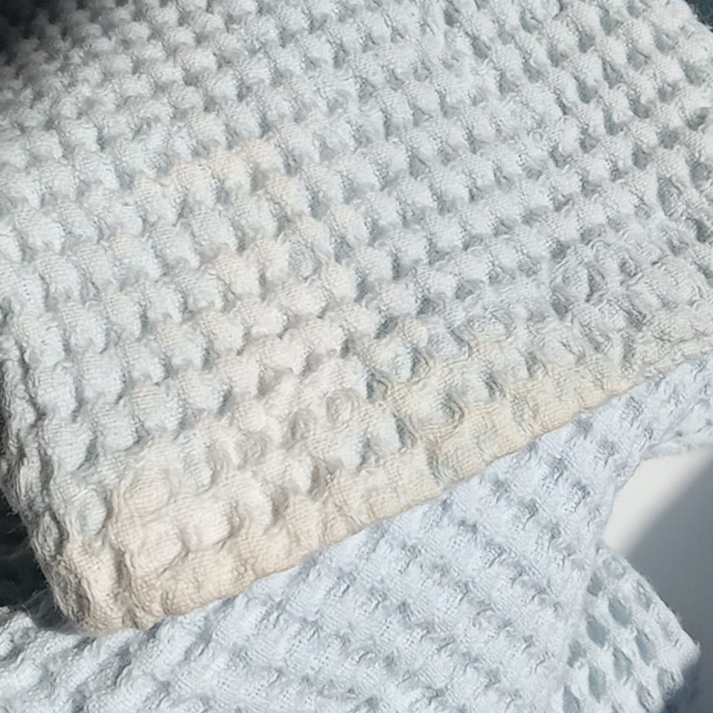 Ladies Bath Robe - Picture 5 of 5